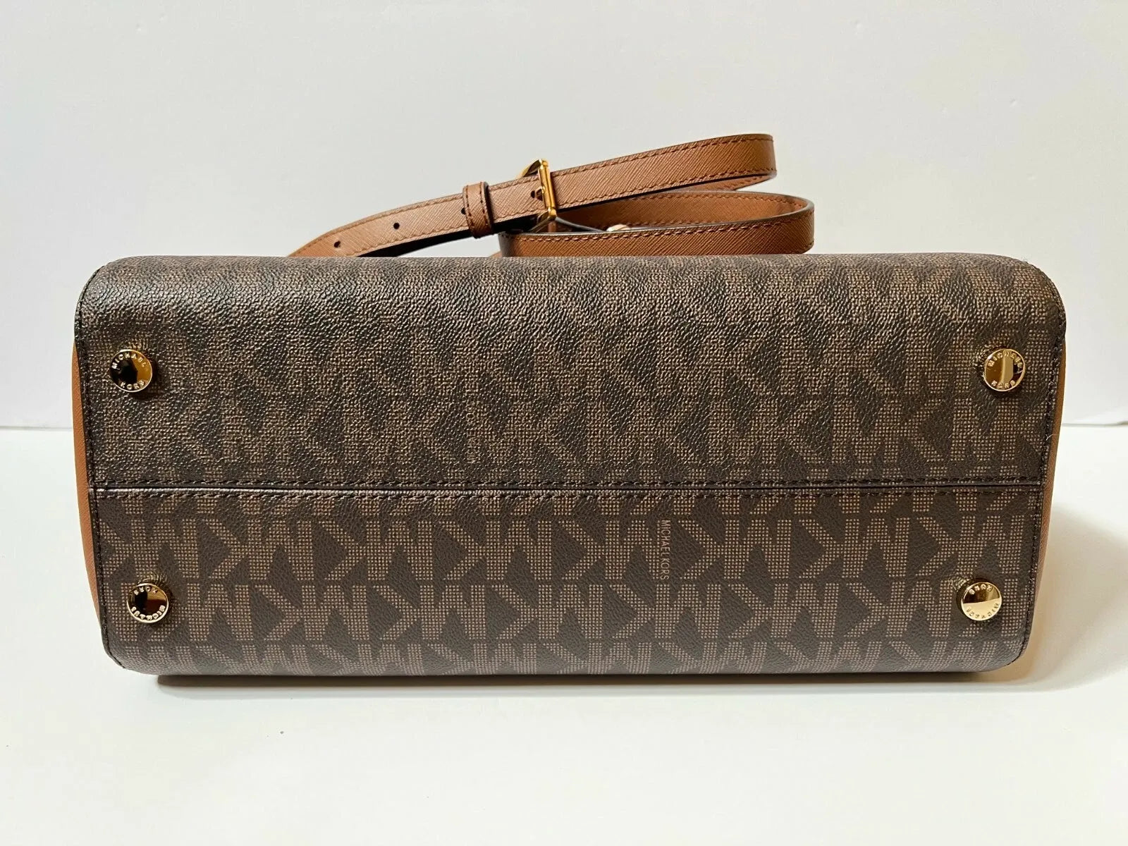 Michael Kors Ciara Leather Large TZ Satchel Vanilla Shoulder Bag